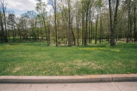 Residential Land in Growing Neighborhood