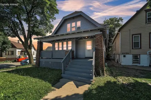 Milwaukee Duplex: Investment Opportunity