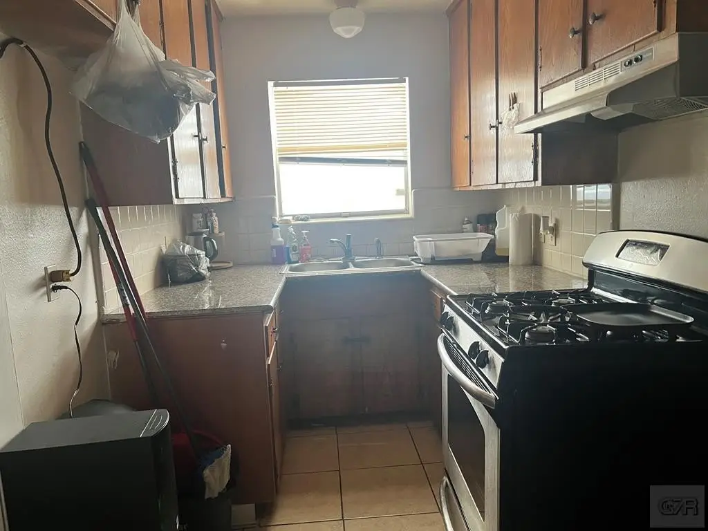 Picture 16