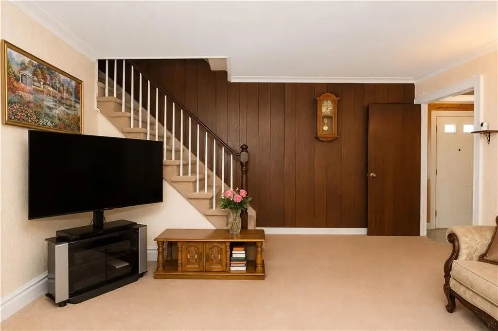 Picture 8