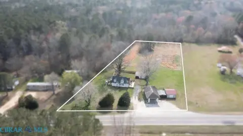 Mixed-Use Property With Duplex