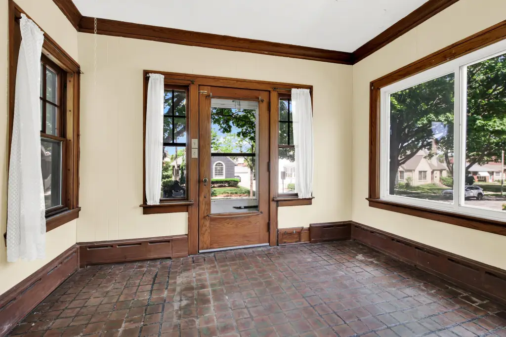 Picture 7
