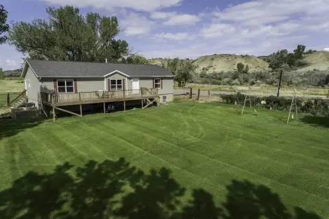 Greybull Farm/Ranch with Acreage