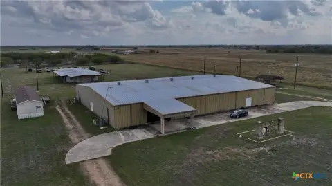 Spacious Commercial Building on 6 Acres