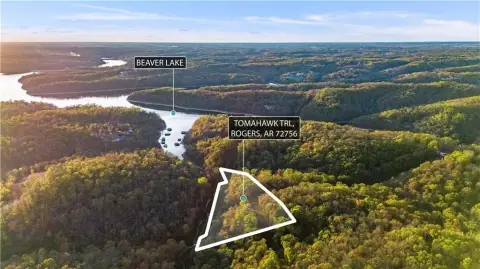 Rogers Land with Lake Views