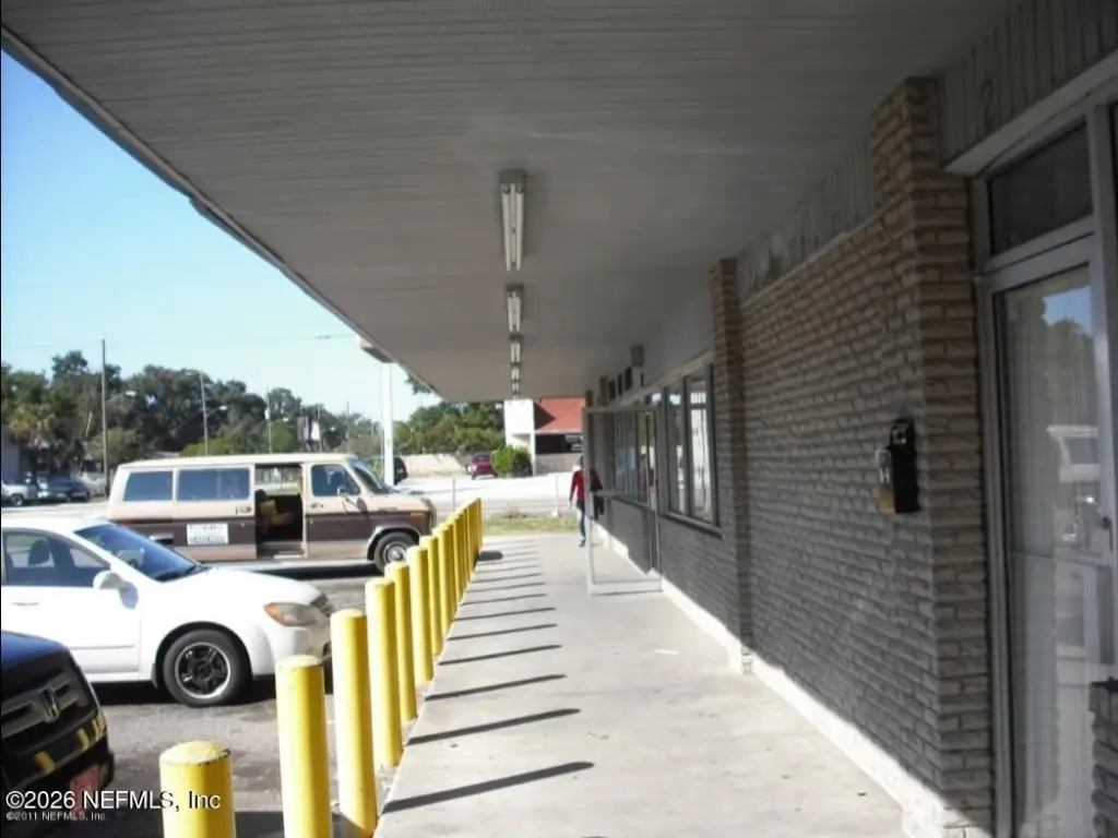 Picture 8