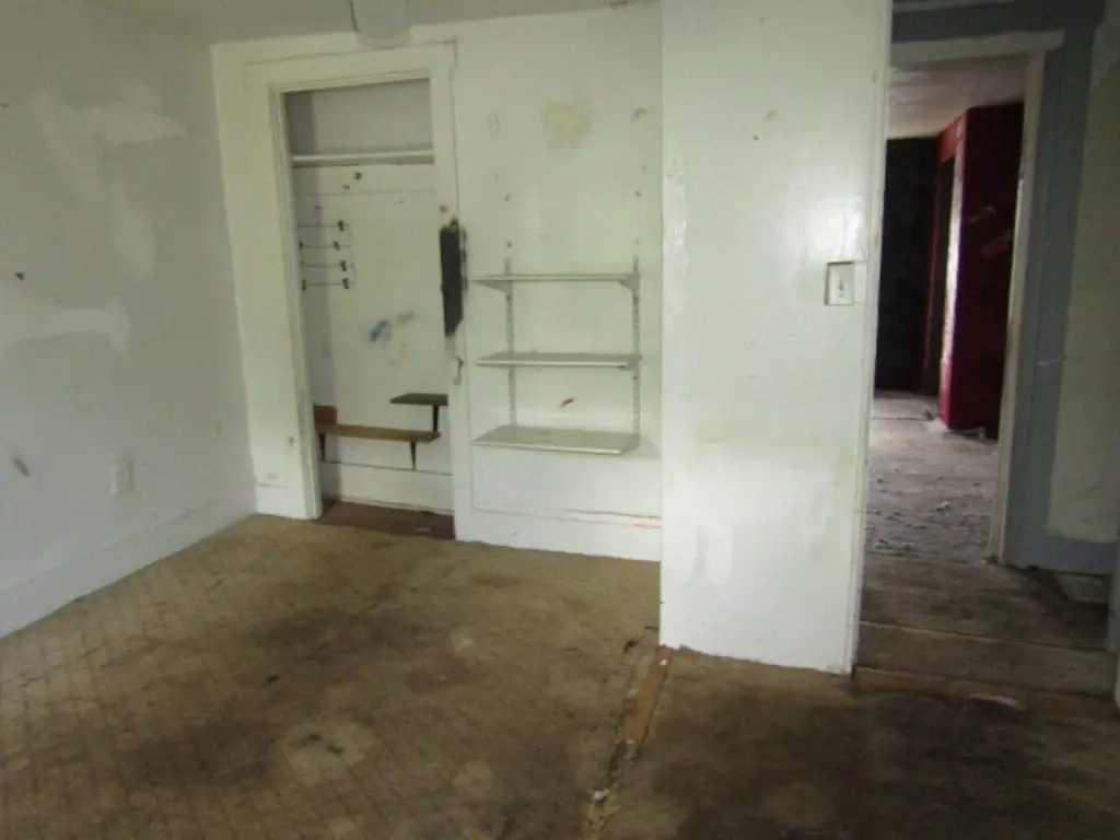 Picture 30