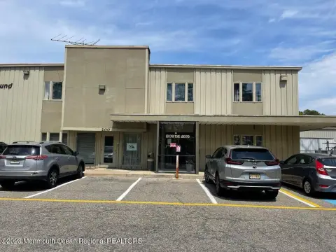 Toms River Office Space Available