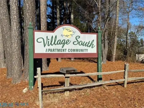 Updated 20-Unit Apartment Property
