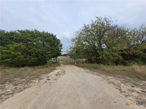 Lampasas County 10-Acre Property