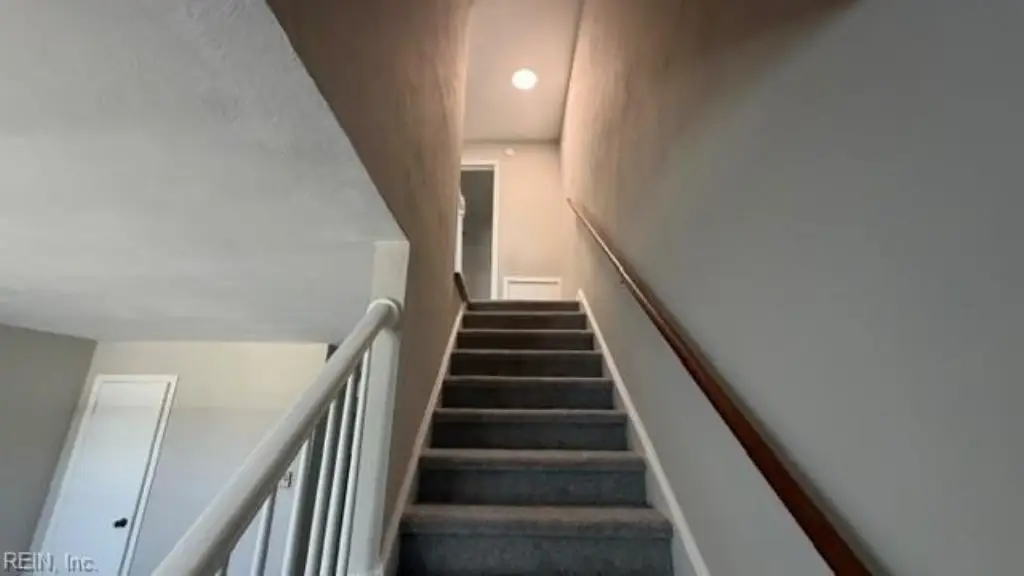 Picture 36