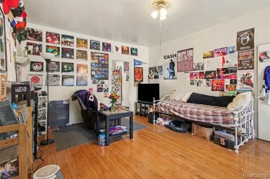 Picture 6