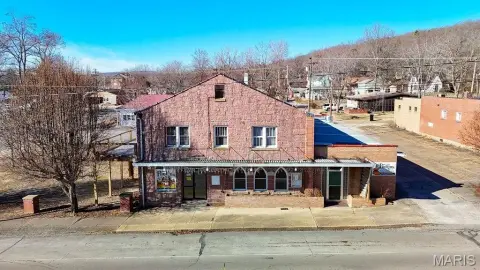 Downtown Restaurant Property with Guest Rooms