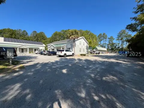 Ridgeland Commercial Flex/Warehouse Space