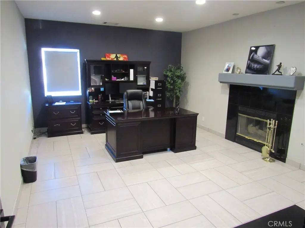 Picture 12