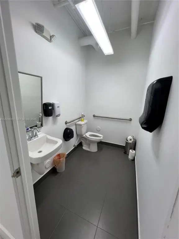 Picture 16