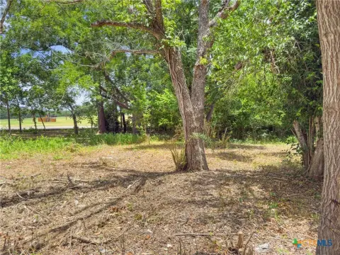 Luling Land For Sale