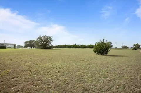 Commercial Lot Near Lake Whitney
