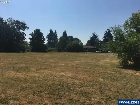 Eugene Commercial Land For Sale