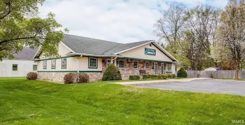 Versatile Commercial Building in Elkhart