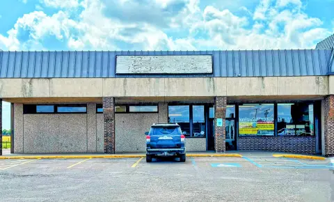 Perryton Commercial Building on Main
