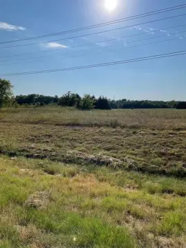 6-Acre Lot Near Highway