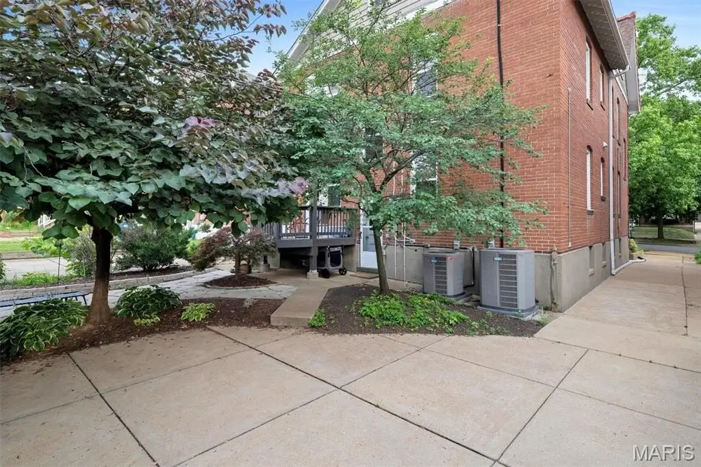 Picture 47