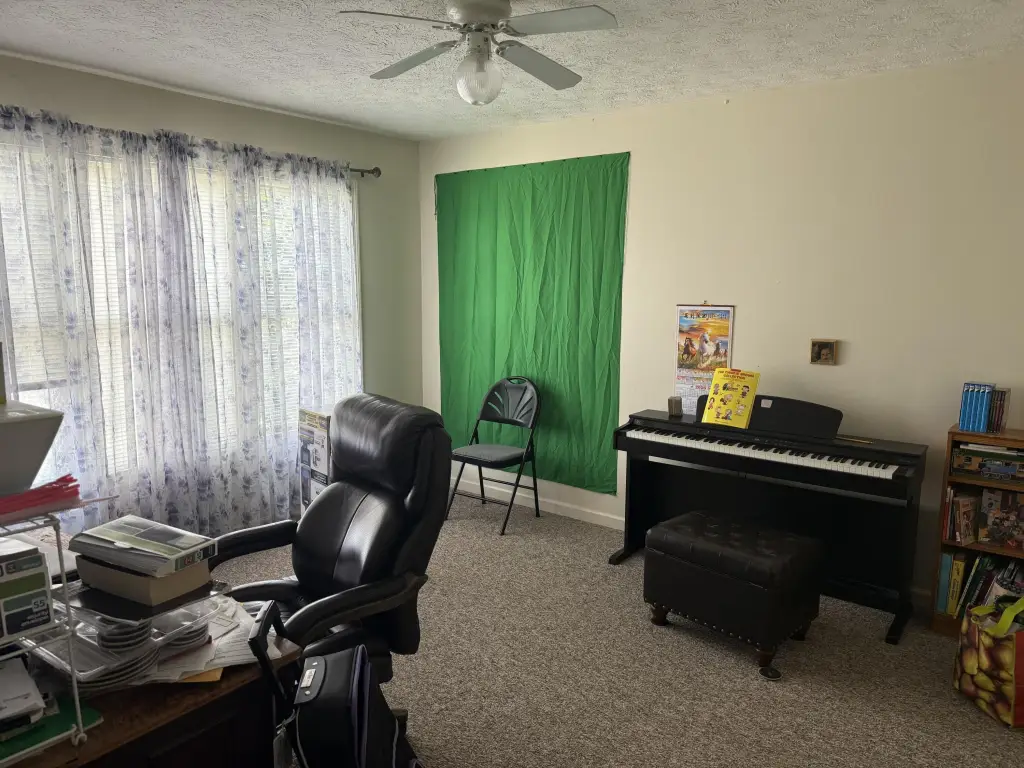 Picture 19
