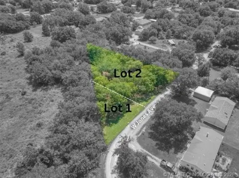 Residential Lot in Calera, OK