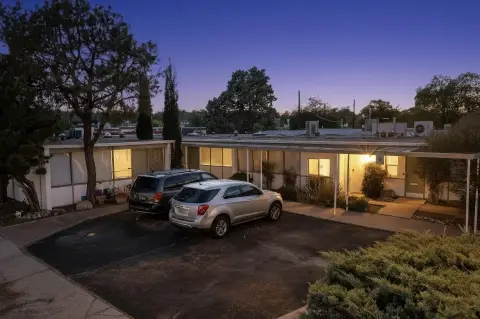 Renovated Nob Hill Multifamily Property