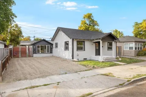 Renovated Duplex