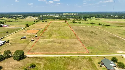 Fenced Agricultural Acreage