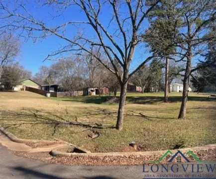 Corner Lot Near Hughes Springs