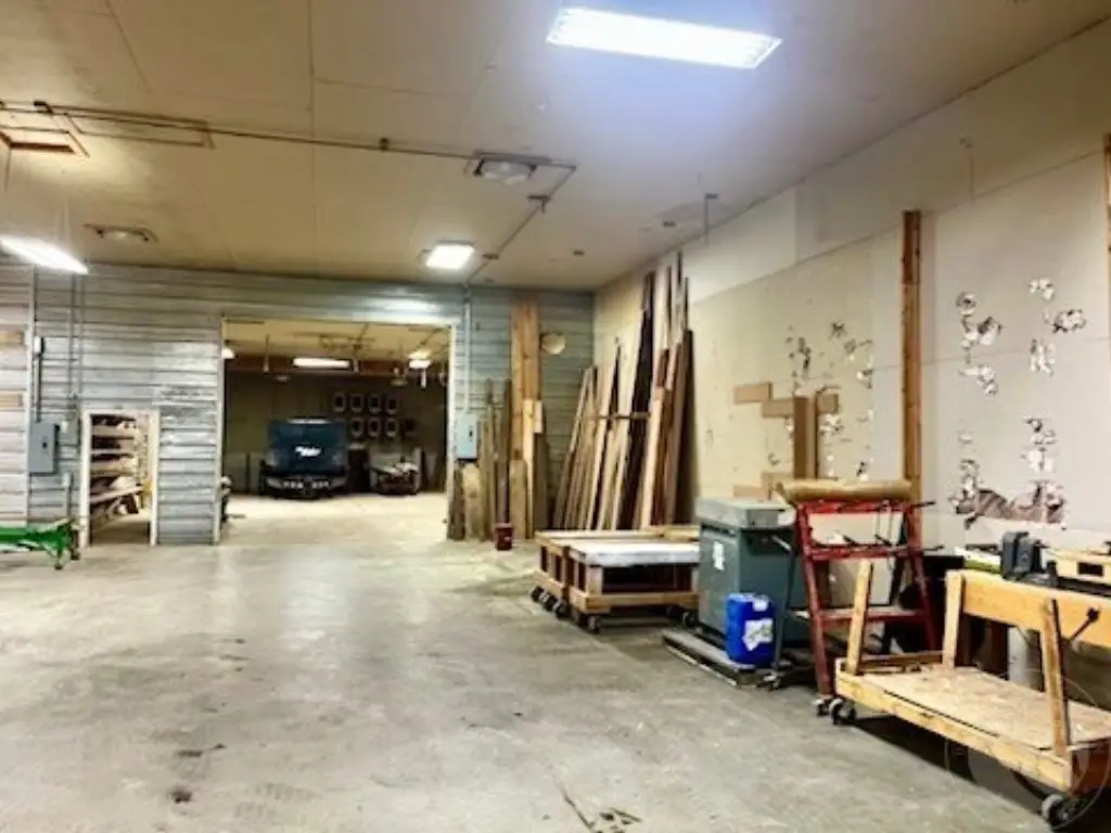 Picture 16