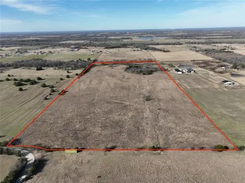 32 Acres of Pastureland in Lone Oak