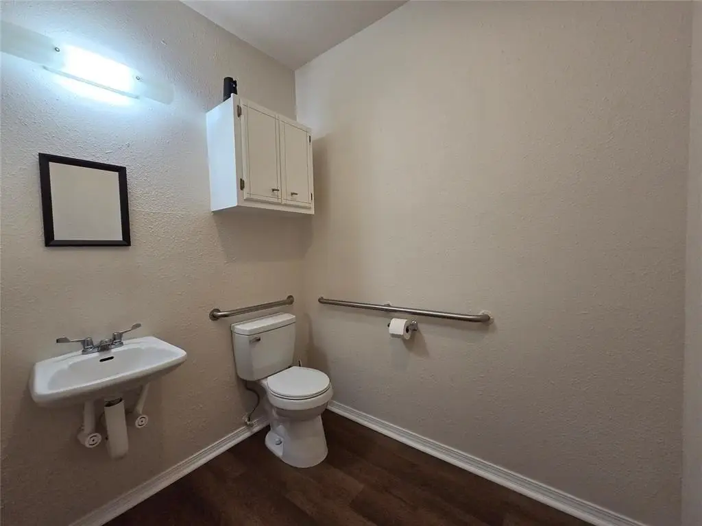 Picture 7