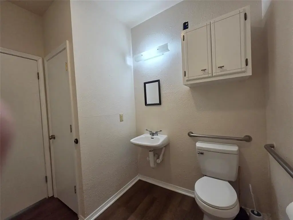 Picture 8