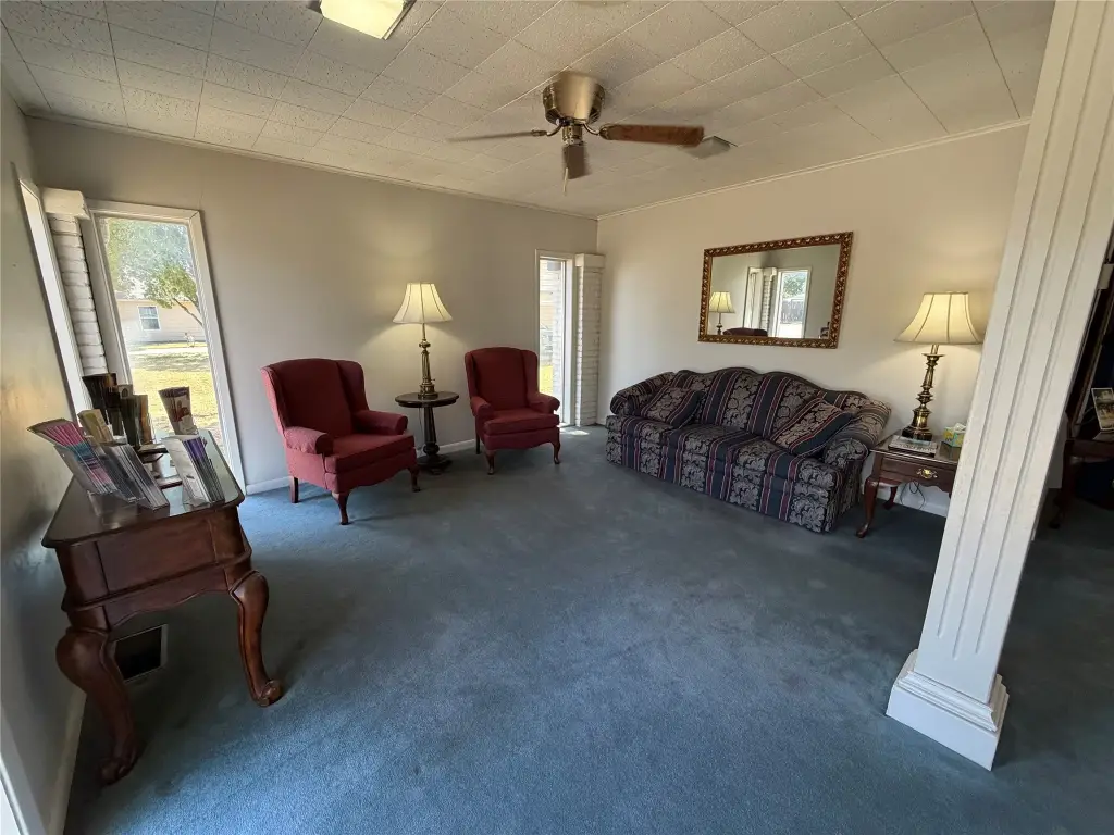 Picture 11