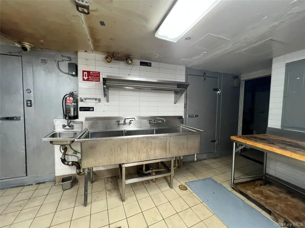 Picture 14