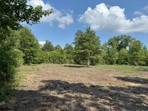 Unrestricted Land in Timpson, TX