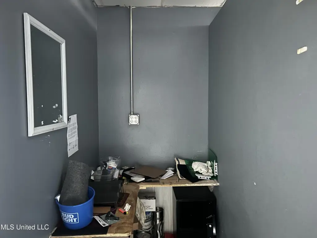 Picture 18