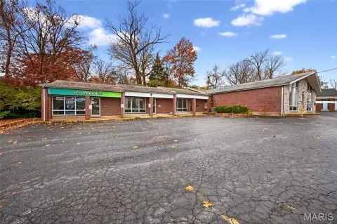 Overland Commercial Center on Page