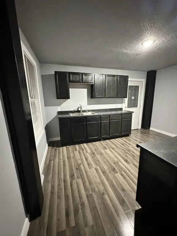 Picture 5