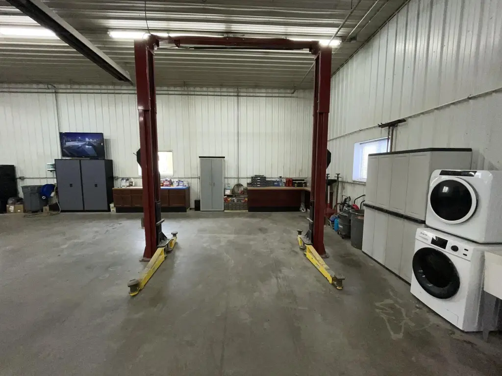 Picture 16