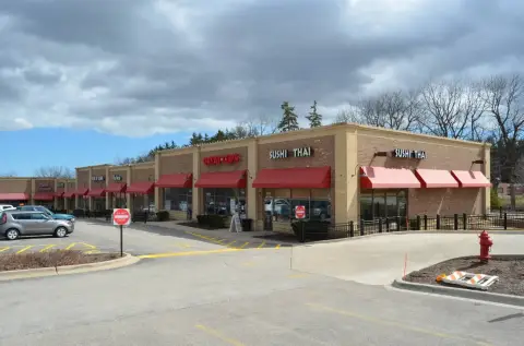 Libertyville Retail Space For Lease