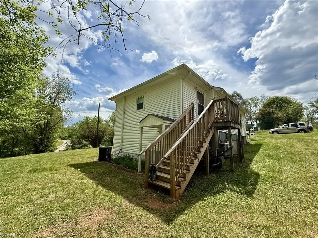 Picture 7