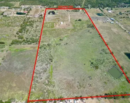 70 Acres Improved Land, Terrell