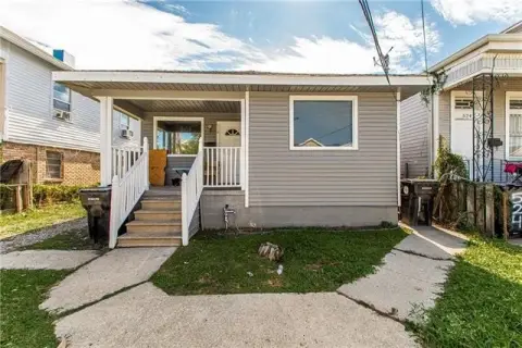 New Orleans Duplex: Income Potential