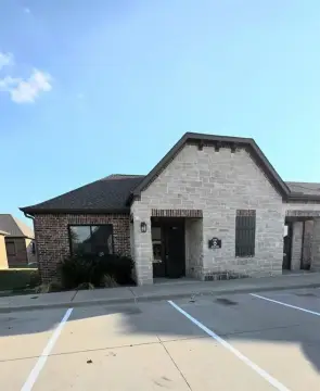 Prime Office/Retail Location