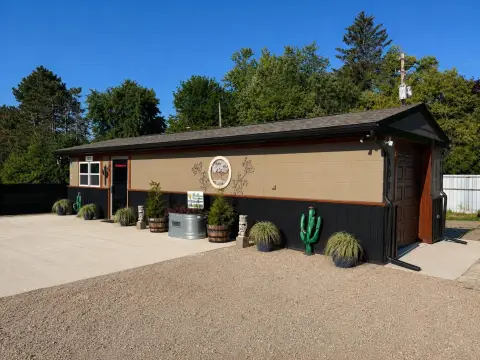Single-Story Flex Space